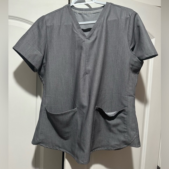 Fabletics Scrub Set Heather Grey - Picture 2 of 6